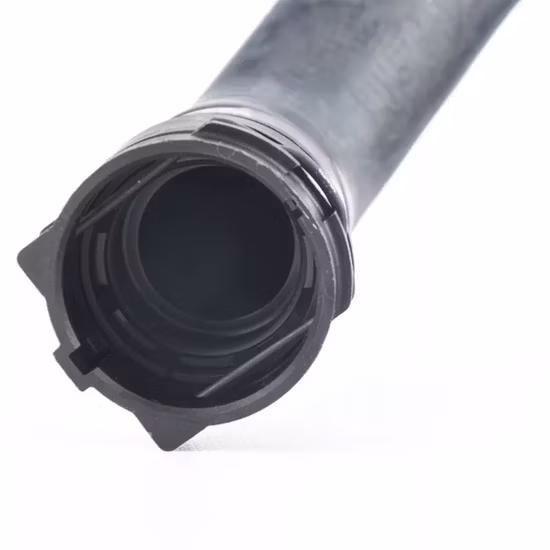 自動ラジエーター冷却液ホース水管 OEM 17127609532 BMW F33 F83 F32 F82 F36